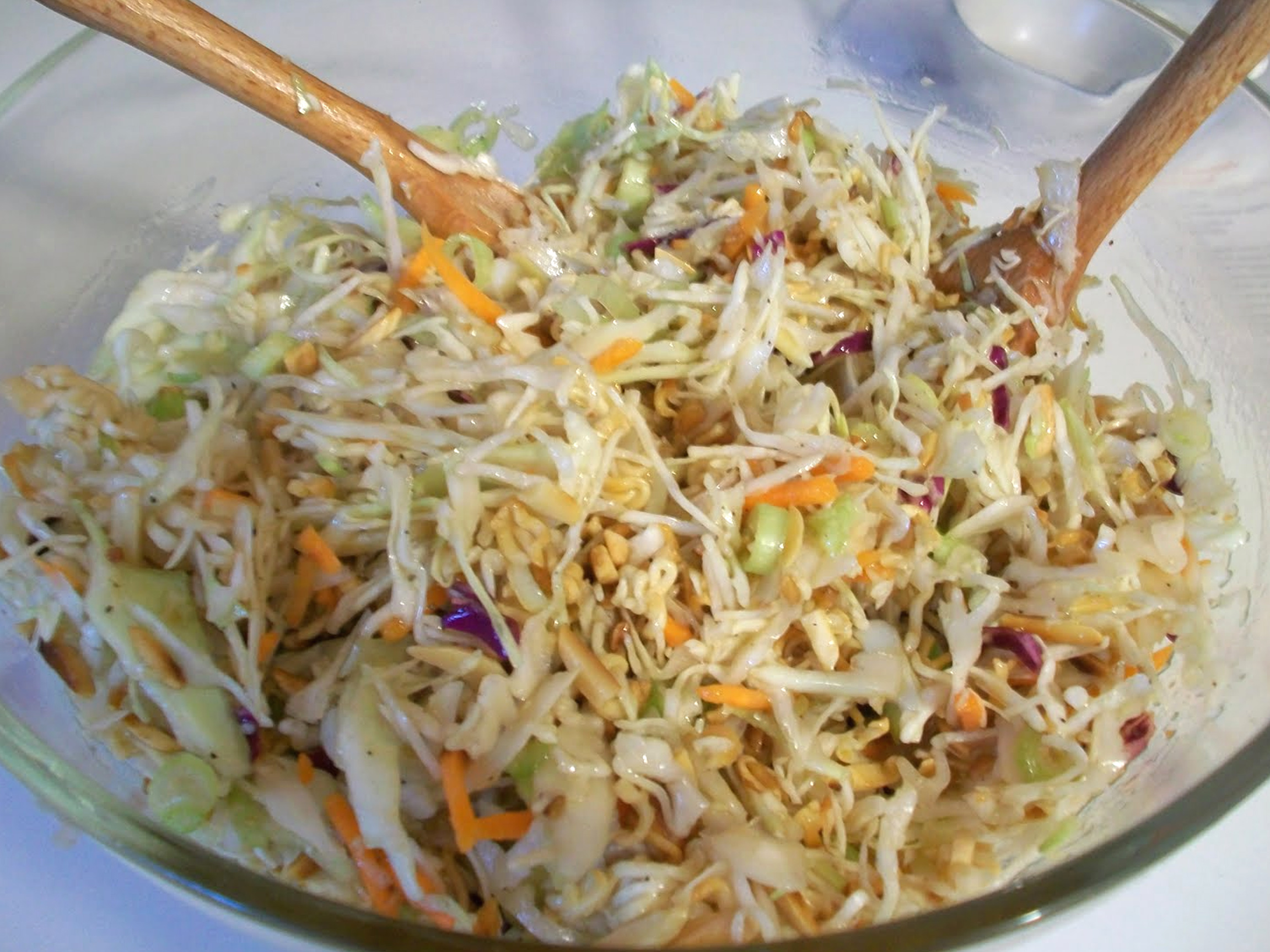 Asian cabbage salad