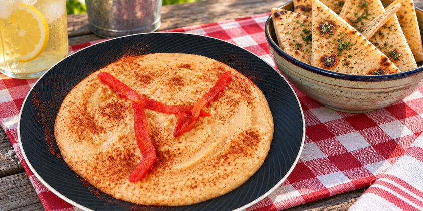 Roasted Red Pepper Hummus