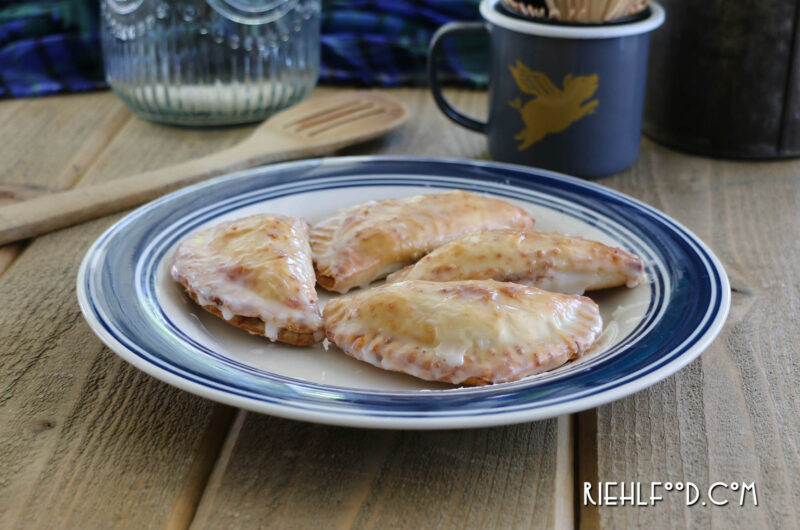 Mini Apple Fruit Pies