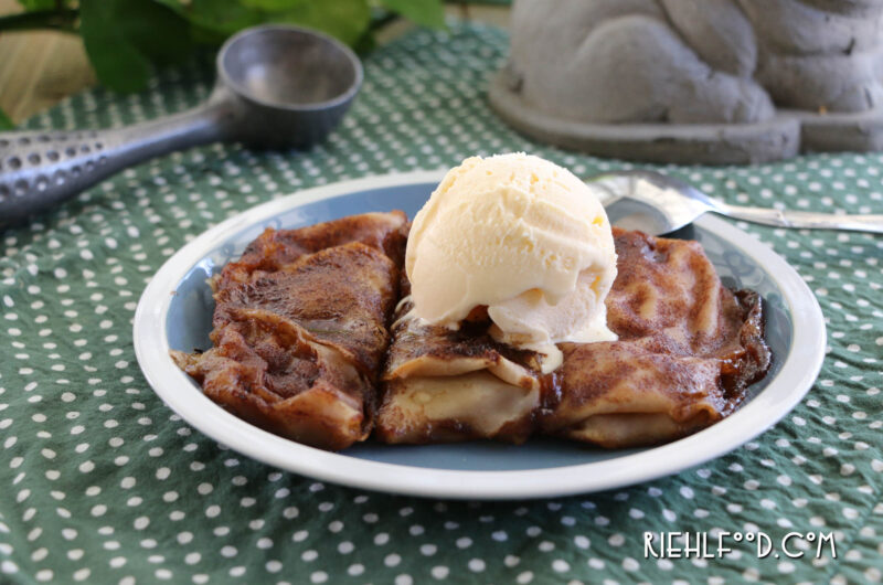 Peach Cobbler Egg Rolls