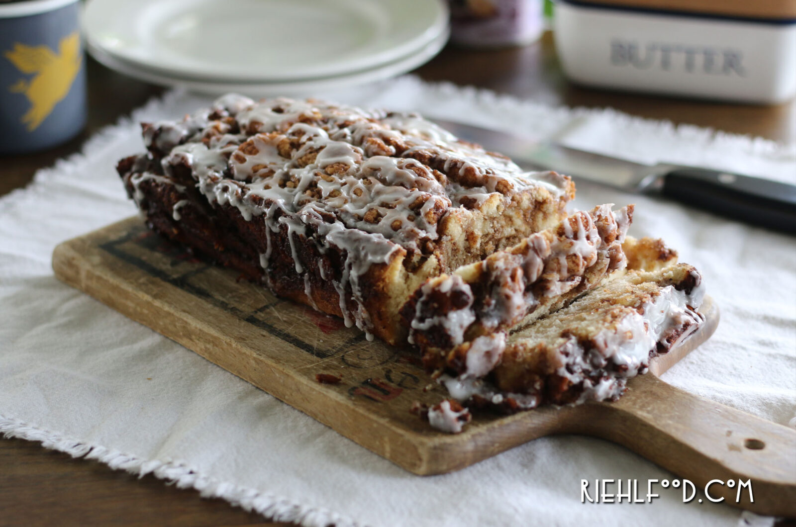 Dollywood Cinnamon Bread